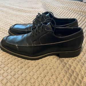 Calvin Klein Men’s Elroy Dress Shoes